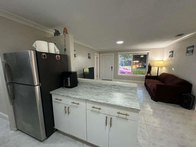 6327 SW 2nd Street, Margate, FL 33068