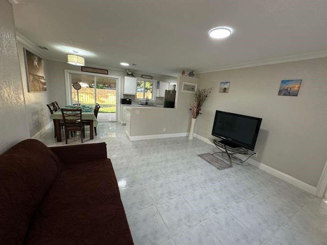 6327 SW 2nd Street, Margate, FL 33068