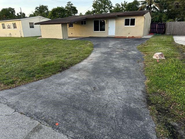 6327 SW 2nd Street, Margate, FL 33068
