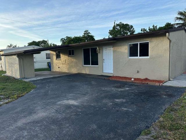 6327 SW 2nd Street, Margate, FL 33068