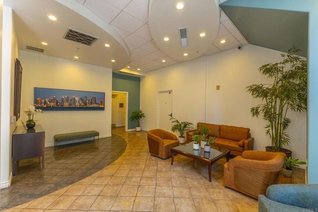 330 J Street 402, San Diego, CA 92101