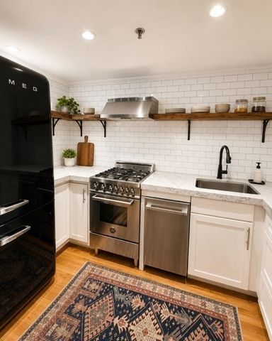 184 Commonwealth Ave 10, Boston, MA 02116