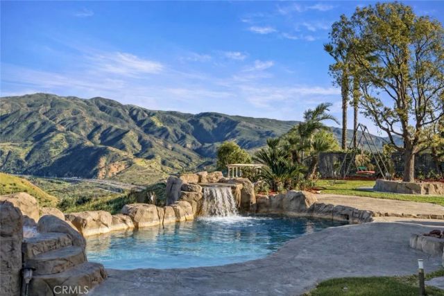 27170 Big Horn Mountain, Yorba Linda, CA 92887