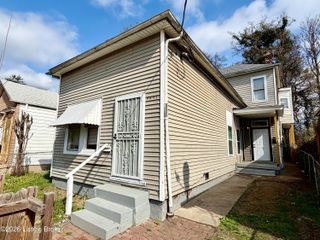 2631 W Madison St 1, Louisville, KY 40211