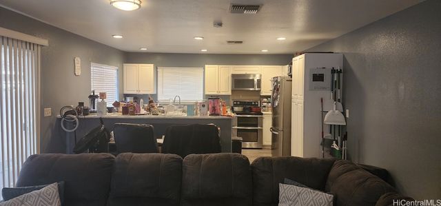 92-7049 Elele Street 8, Kapolei, HI 96707