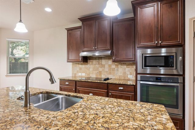 608 Algerita DR, Georgetown, TX 78628