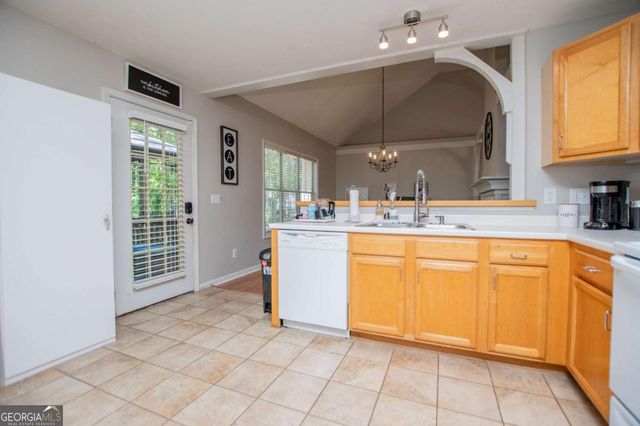 2421 Burnside Place, Villa Rica, GA 30180