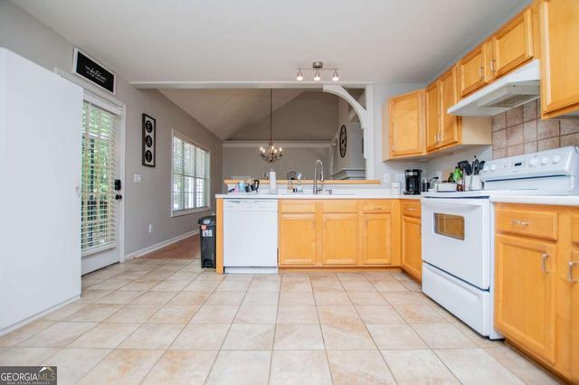 2421 Burnside Place, Villa Rica, GA 30180