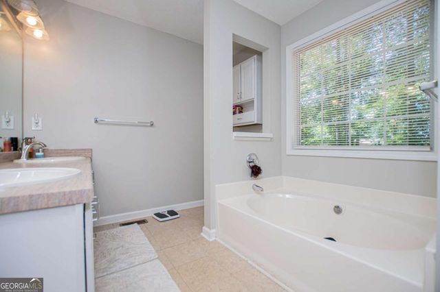 2421 Burnside Place, Villa Rica, GA 30180