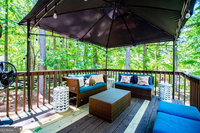 2421 Burnside Place, Villa Rica, GA 30180