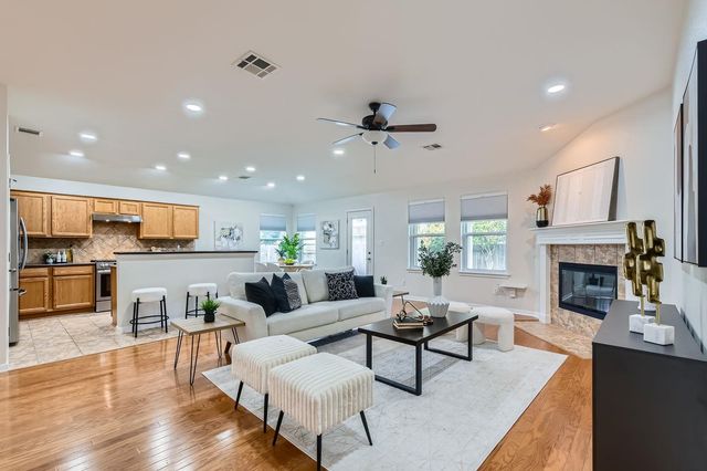 9508 Castle Pines DR, Austin, TX 78717