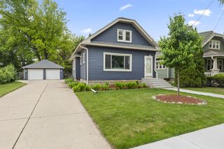 9009 Cold Spring ROAD, Greenfield, WI 53228