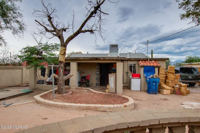 419 W Palmdale Street, Tucson, AZ 85714