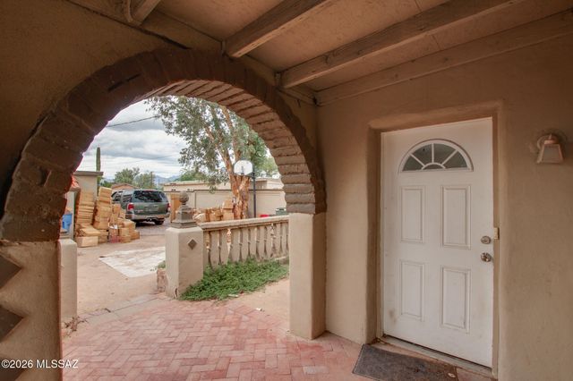 419 W Palmdale Street, Tucson, AZ 85714