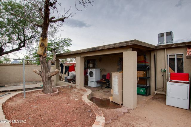 419 W Palmdale Street, Tucson, AZ 85714