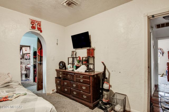 419 W Palmdale Street, Tucson, AZ 85714