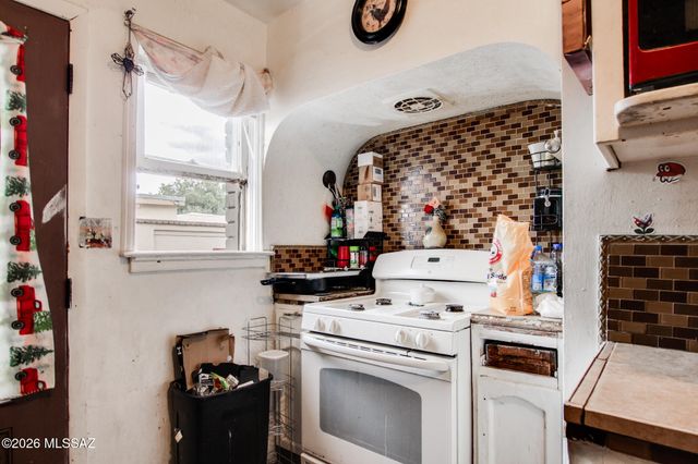 419 W Palmdale Street, Tucson, AZ 85714