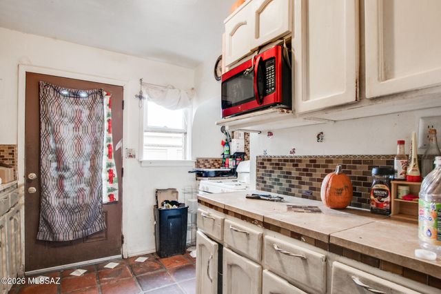 419 W Palmdale Street, Tucson, AZ 85714
