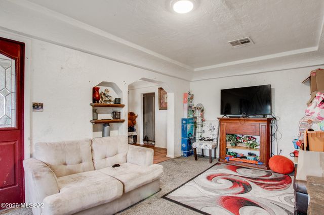 419 W Palmdale Street, Tucson, AZ 85714
