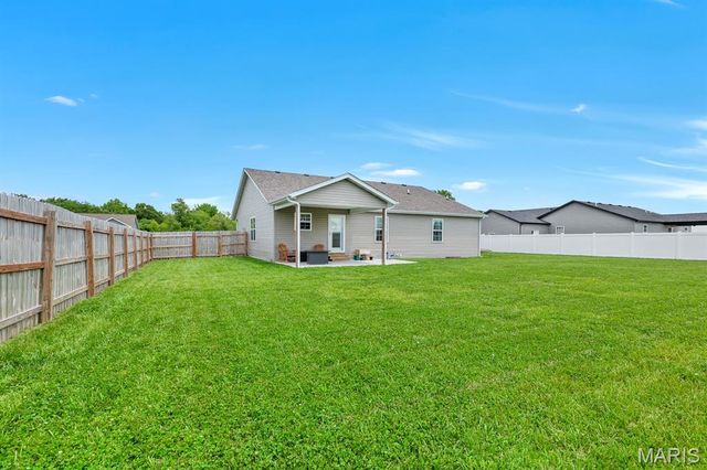 3548 Cardinal Crossing Boulevard, Granite City, IL 62040