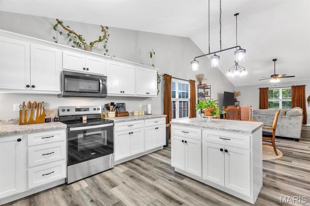 3548 Cardinal Crossing Boulevard, Granite City, IL 62040