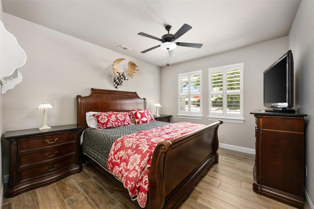 105 Stag Leap CT, Liberty Hill, TX 78642