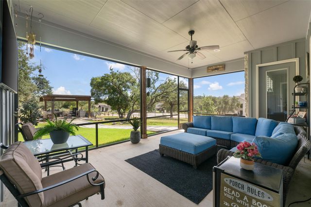 105 Stag Leap CT, Liberty Hill, TX 78642