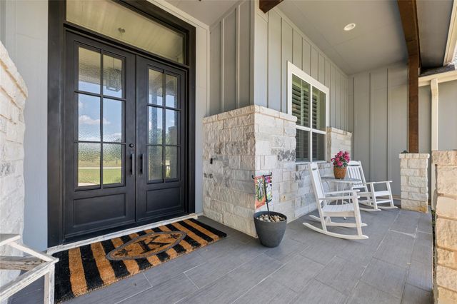 105 Stag Leap CT, Liberty Hill, TX 78642
