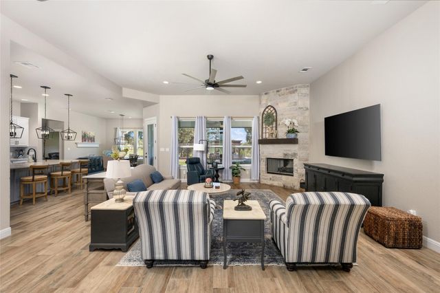 105 Stag Leap CT, Liberty Hill, TX 78642