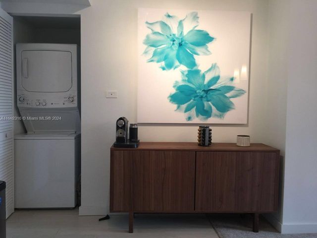 2602 E Hallandale Beach Blvd R805, Hallandale Beach, FL 33009