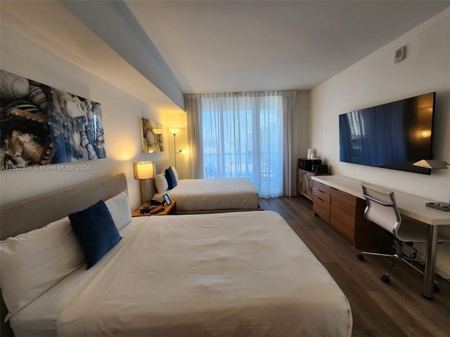 2602 E Hallandale Beach Blvd R805, Hallandale Beach, FL 33009