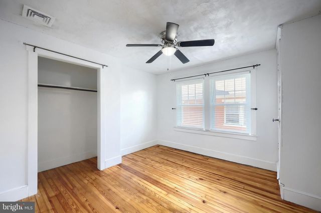 1057 LOCUST ST, Columbia, PA 17512
