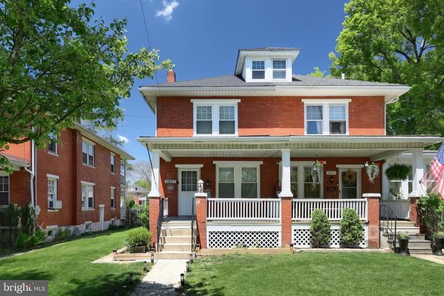 1057 LOCUST ST, Columbia, PA 17512