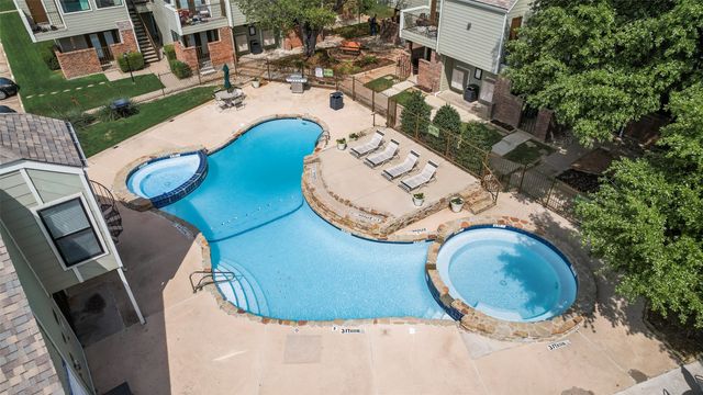 3101 Sondra Drive 107, Fort Worth, TX 76107