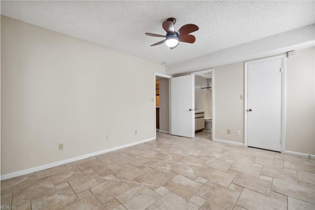 2316 Starfish Rd Apt 102, Virginia Beach, VA 23451