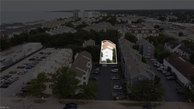 2316 Starfish Rd Apt 102, Virginia Beach, VA 23451