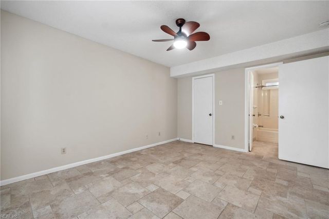 2316 Starfish Rd Apt 102, Virginia Beach, VA 23451