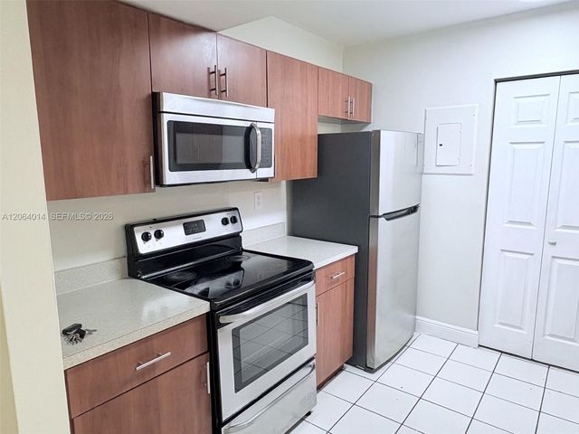 500 NW 114th Ave 101, Sweetwater, FL 33172
