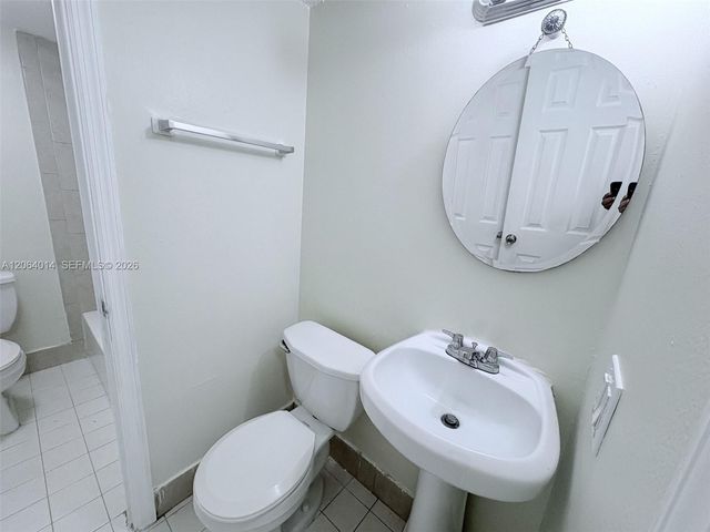 500 NW 114th Ave 101, Sweetwater, FL 33172
