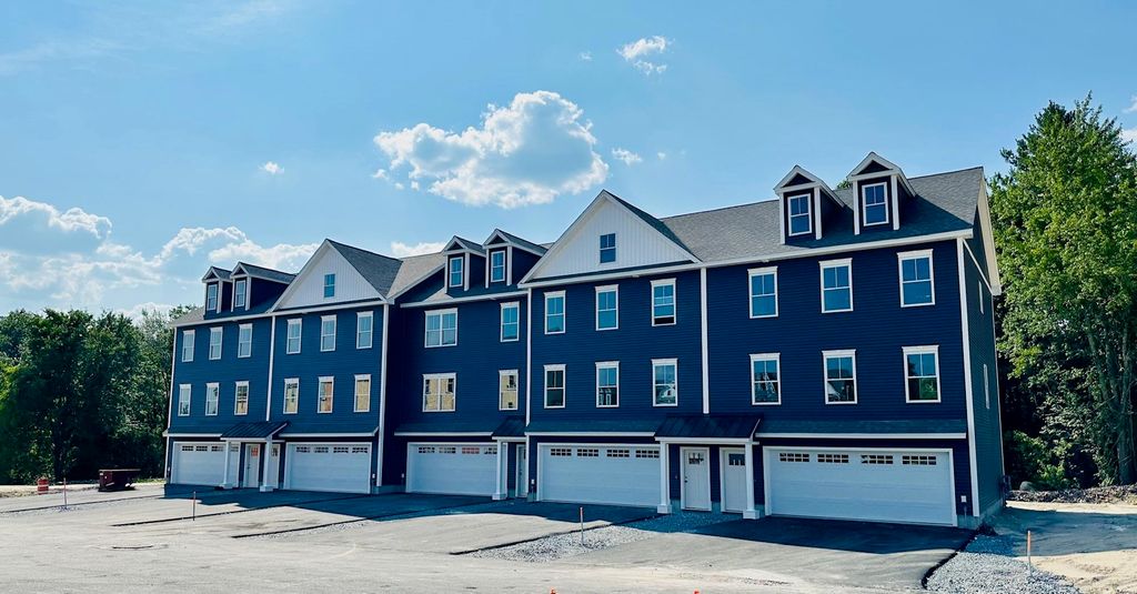 8 Elise Avenue Lot 4, Londonderry, NH 03053