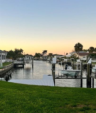 1359 40TH AVENUE NE, St Petersburg, FL 33703