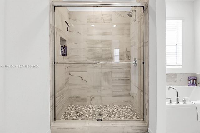 1521 SE 7th Ct, Homestead, FL 33033