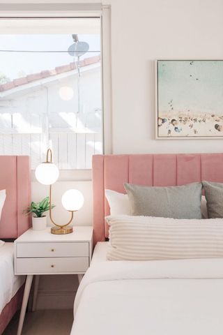 3057 NE 16th Avenue, Oakland Park, FL 33334