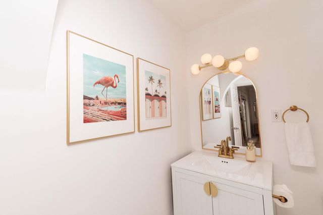 3057 NE 16th Avenue, Oakland Park, FL 33334