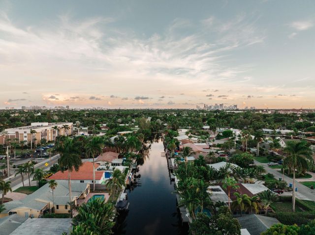 3057 NE 16th Avenue, Oakland Park, FL 33334