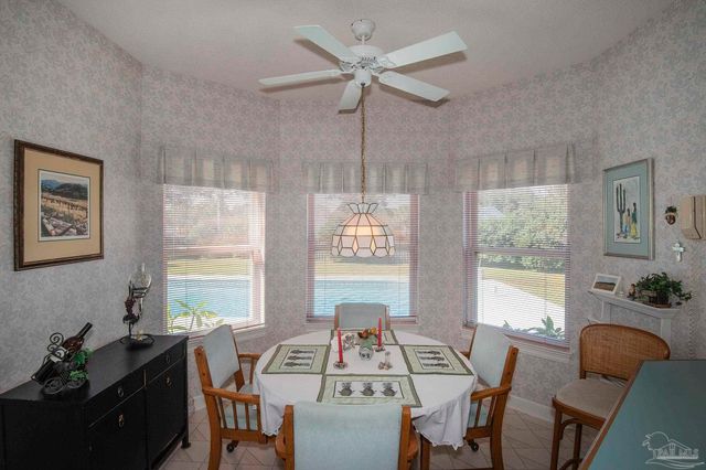 1505 Kings Rd, Cantonment, FL 32533