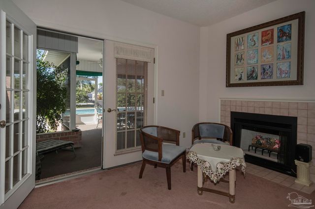 1505 Kings Rd, Cantonment, FL 32533