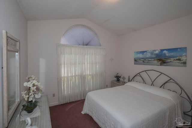 1505 Kings Rd, Cantonment, FL 32533