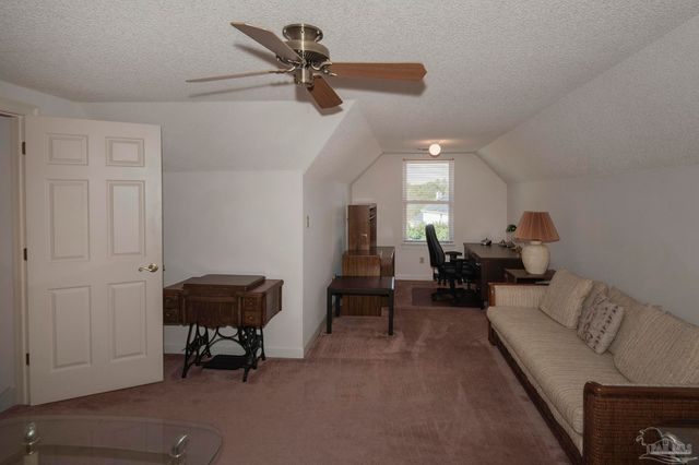 1505 Kings Rd, Cantonment, FL 32533