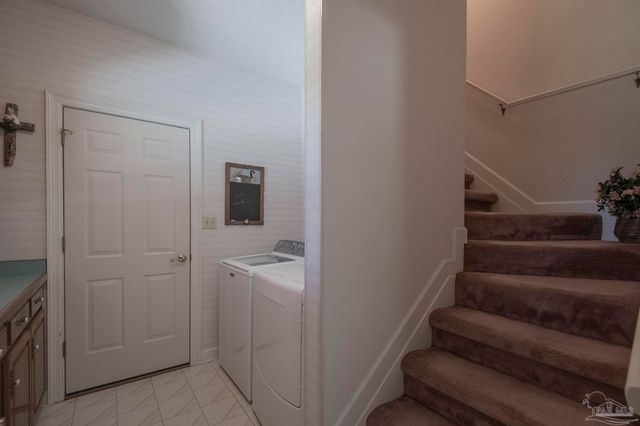 1505 Kings Rd, Cantonment, FL 32533